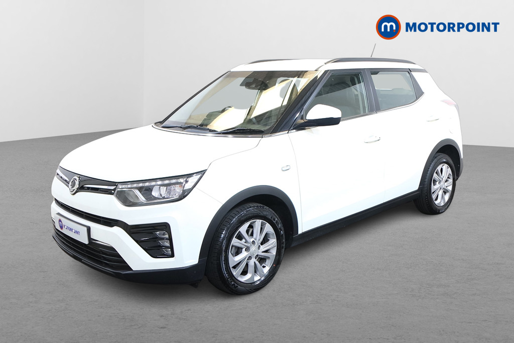 Ssangyong Tivoli Ventura Manual Petrol SUV - Stock Number (1463187) - Passenger side front corner