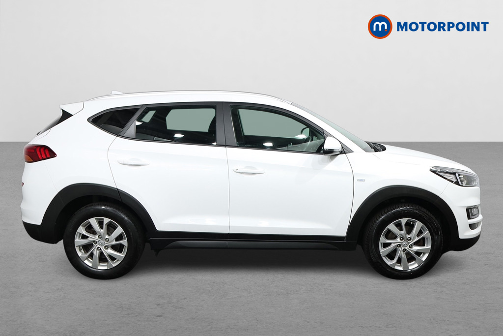 Hyundai Tucson Se Nav Manual Diesel SUV - Stock Number (1480303) - Drivers side