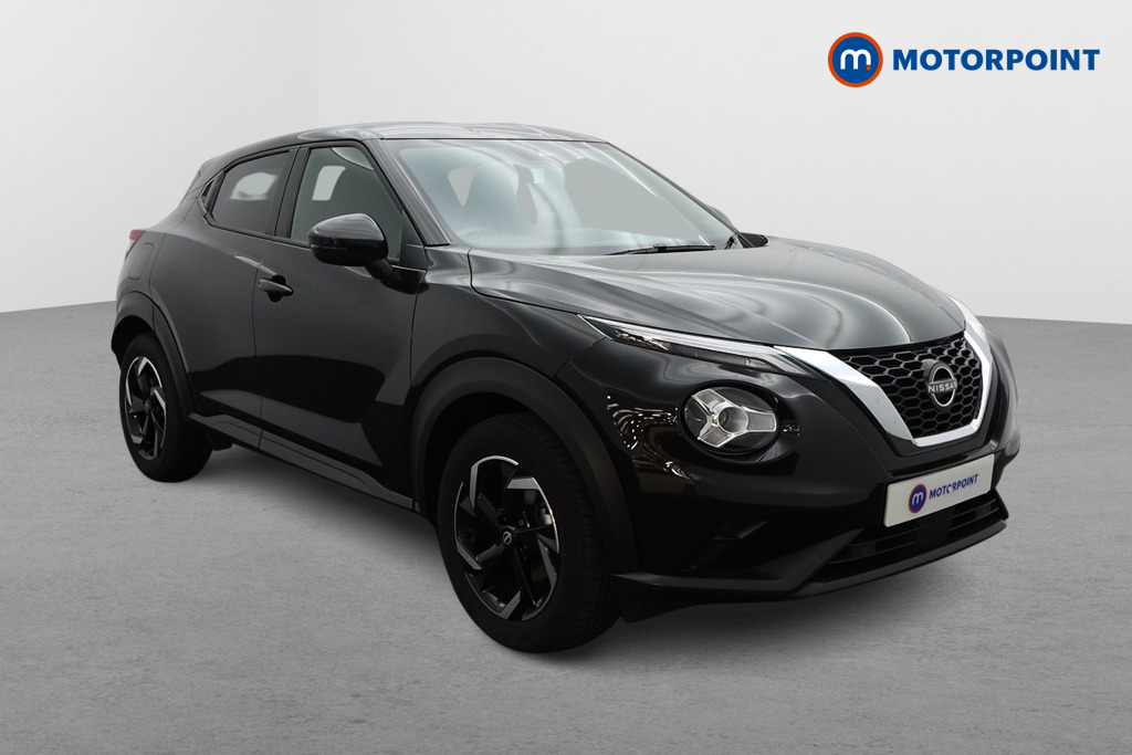 Nissan Juke N-Connecta Automatic Petrol SUV - Stock Number (1478649) - Drivers side front corner