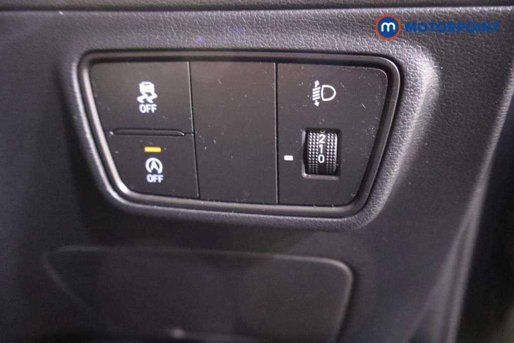 Hyundai Tucson Se Connect Manual Petrol SUV - Stock Number (1477810) - 9th supplementary image