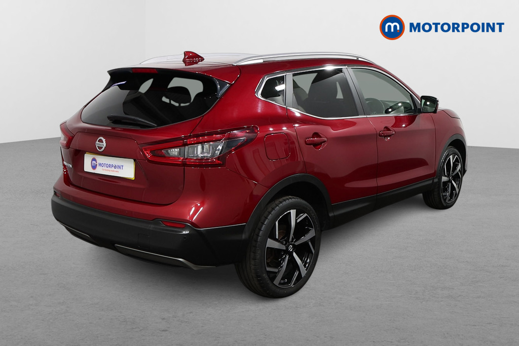 Nissan Qashqai Tekna Manual Petrol SUV - Stock Number (1480840) - Drivers side rear corner