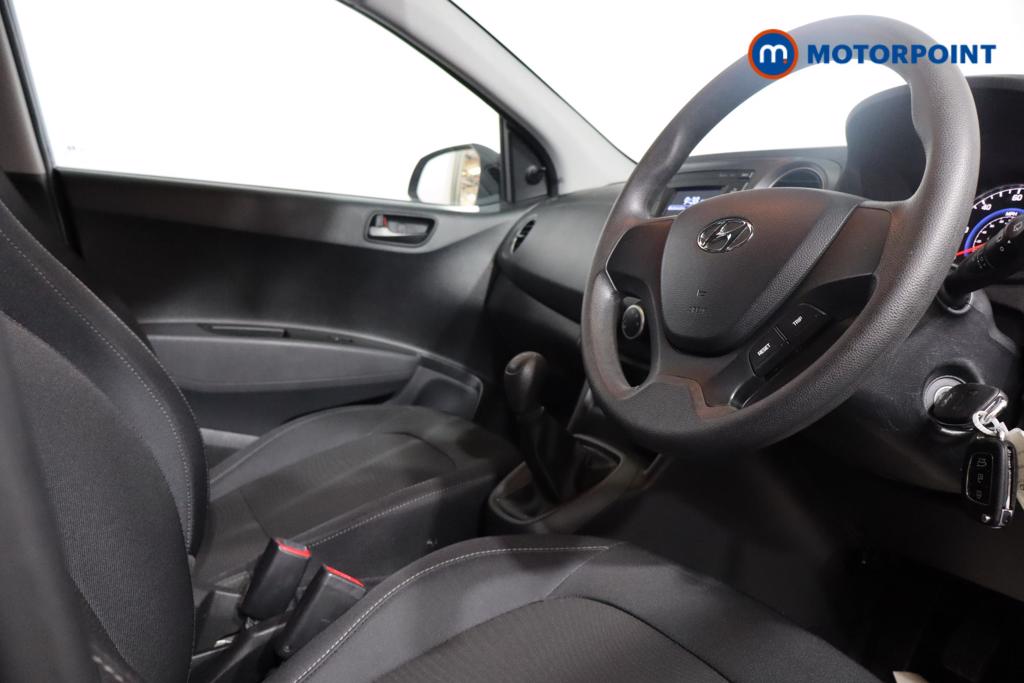 Hyundai I10 S Manual Petrol Hatchback - Stock Number (1459934) - 1st supplementary image