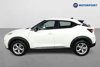 Nissan Juke N-Connecta Manual Petrol SUV - Stock Number (1469807) - Passenger side