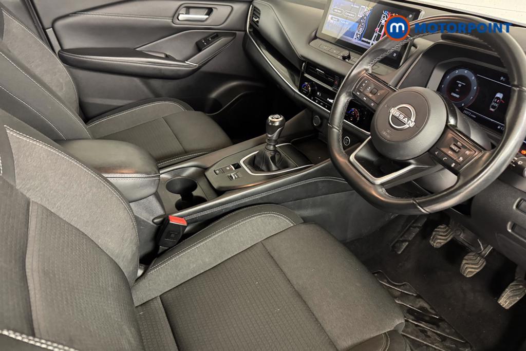 Nissan Qashqai N-Connecta Manual Petrol SUV - Stock Number (1474928) - 6th supplementary image