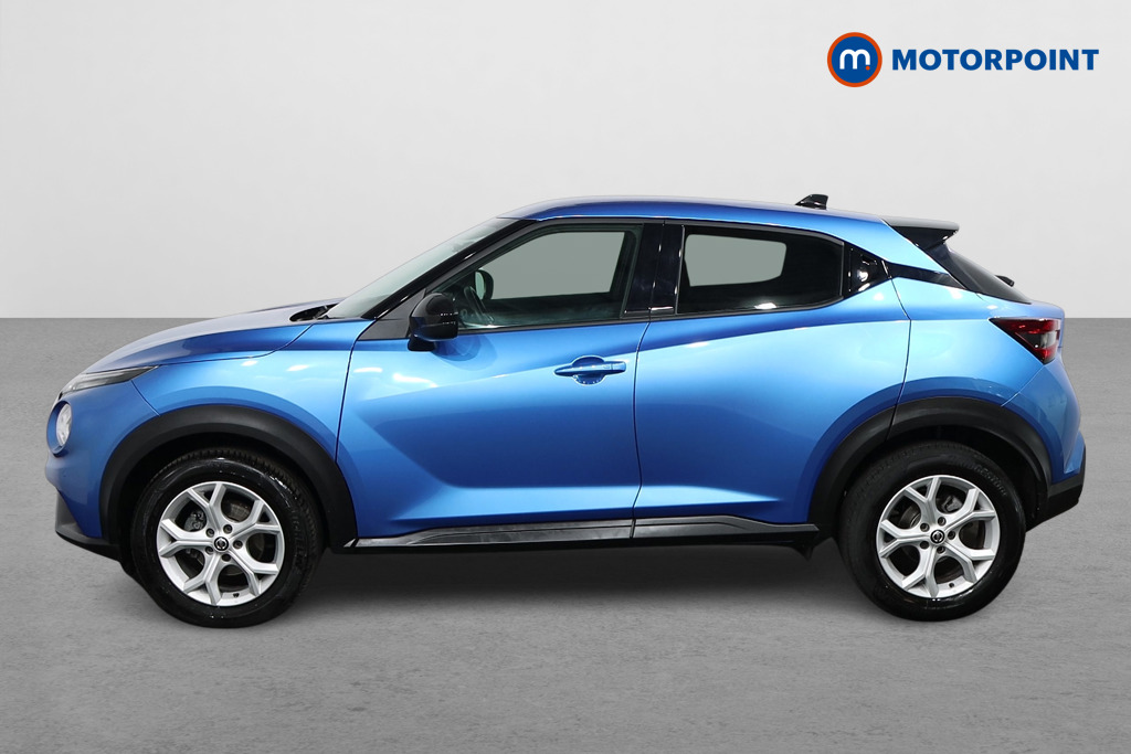 Nissan Juke N-Connecta Manual Petrol SUV - Stock Number (1478722) - Passenger side