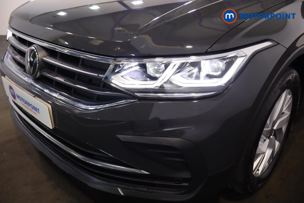 Volkswagen Tiguan Life Automatic Petrol Plug-In Hybrid SUV - Stock Number (1481145) - 26th supplementary image