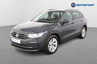 Volkswagen Tiguan Life Automatic Petrol Plug-In Hybrid SUV - Stock Number (1481145) - Passenger side front corner