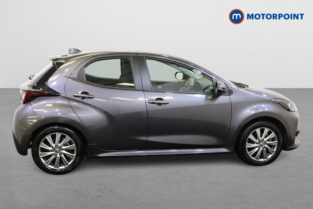 Toyota Yaris Icon Automatic Petrol-Electric Hybrid Hatchback - Stock Number (1481330) - Drivers side