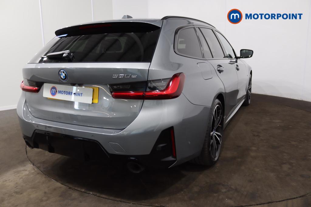 BMW 3 Series M Sport Automatic Petrol Plug-In Hybrid Estate - Stock Number (1481621) - 31st supplementary image