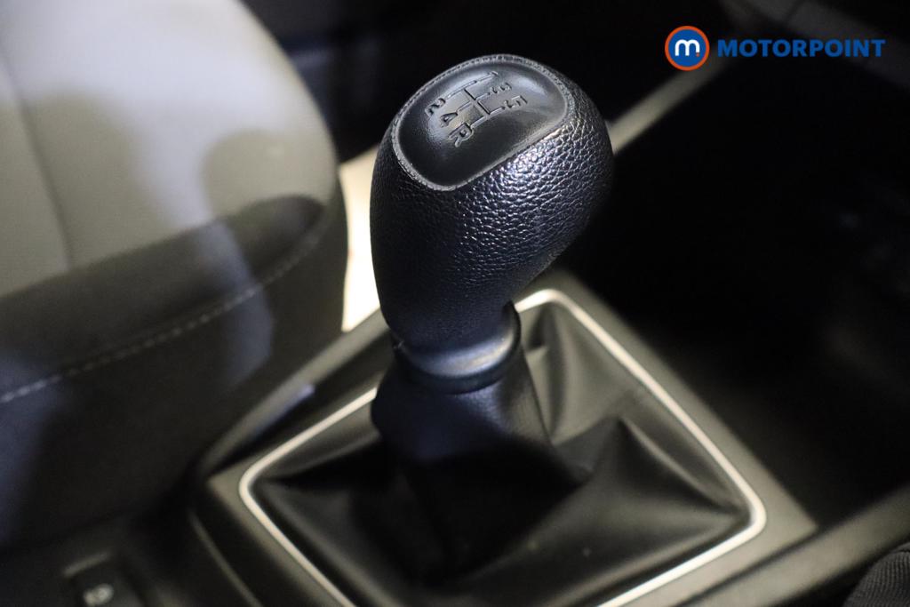 Hyundai I20 S Connect Manual Petrol Hatchback - Stock Number (1470893) - 5th supplementary image