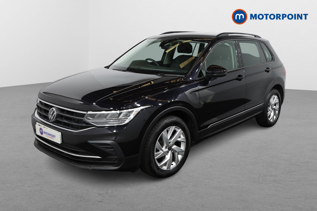 Volkswagen Tiguan Life Automatic Petrol SUV - Stock Number (1472777) - Passenger side front corner