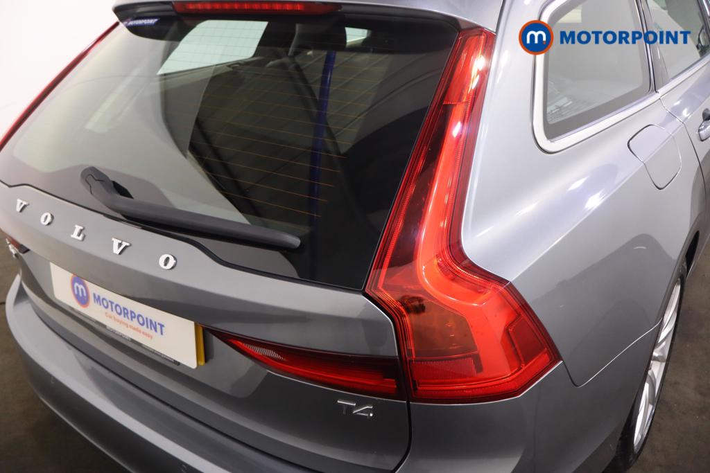 Volvo V90 Momentum Plus Automatic Petrol Estate - Stock Number (1476537) - 24th supplementary image