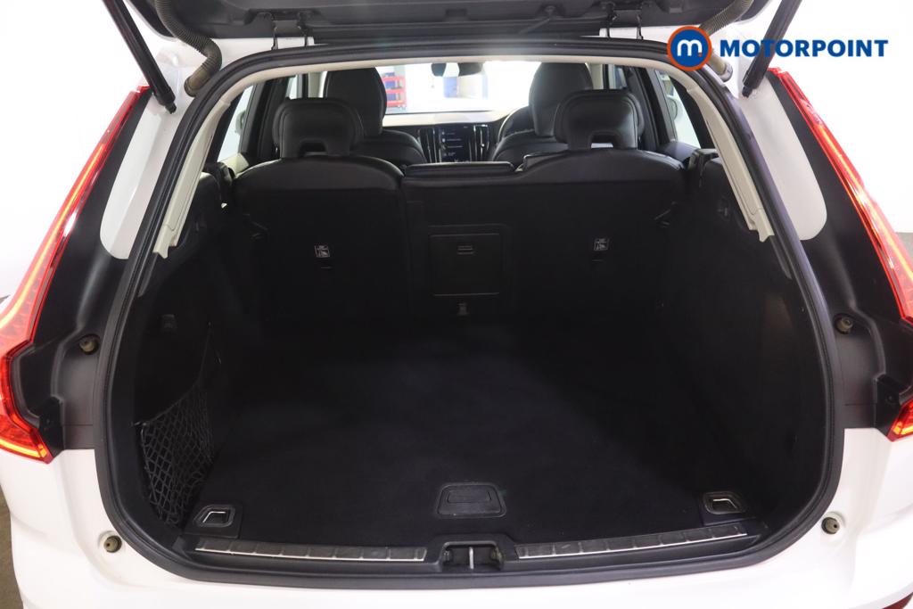 Volvo Xc60 Momentum Automatic Petrol SUV - Stock Number (1477007) - 17th supplementary image