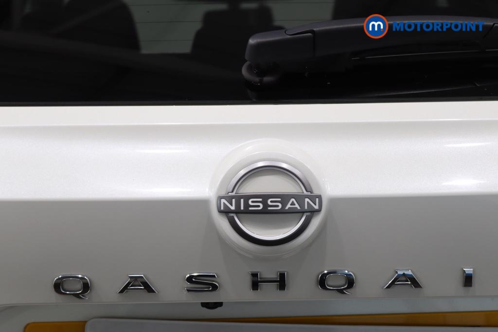 Nissan Qashqai N-Connecta Manual Petrol SUV - Stock Number (1477011) - 28th supplementary image