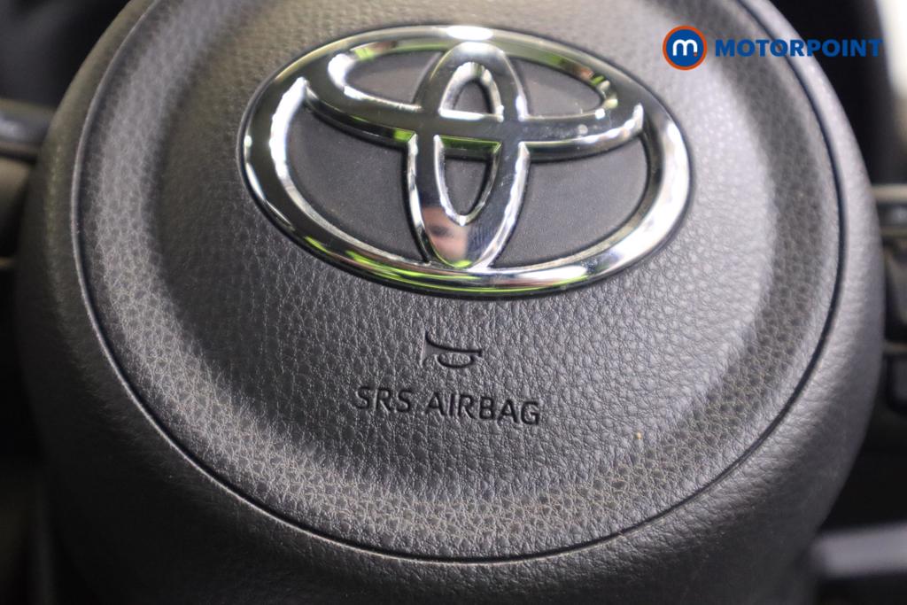 Toyota Yaris Icon Automatic Petrol-Electric Hybrid Hatchback - Stock Number (1479895) - 16th supplementary image