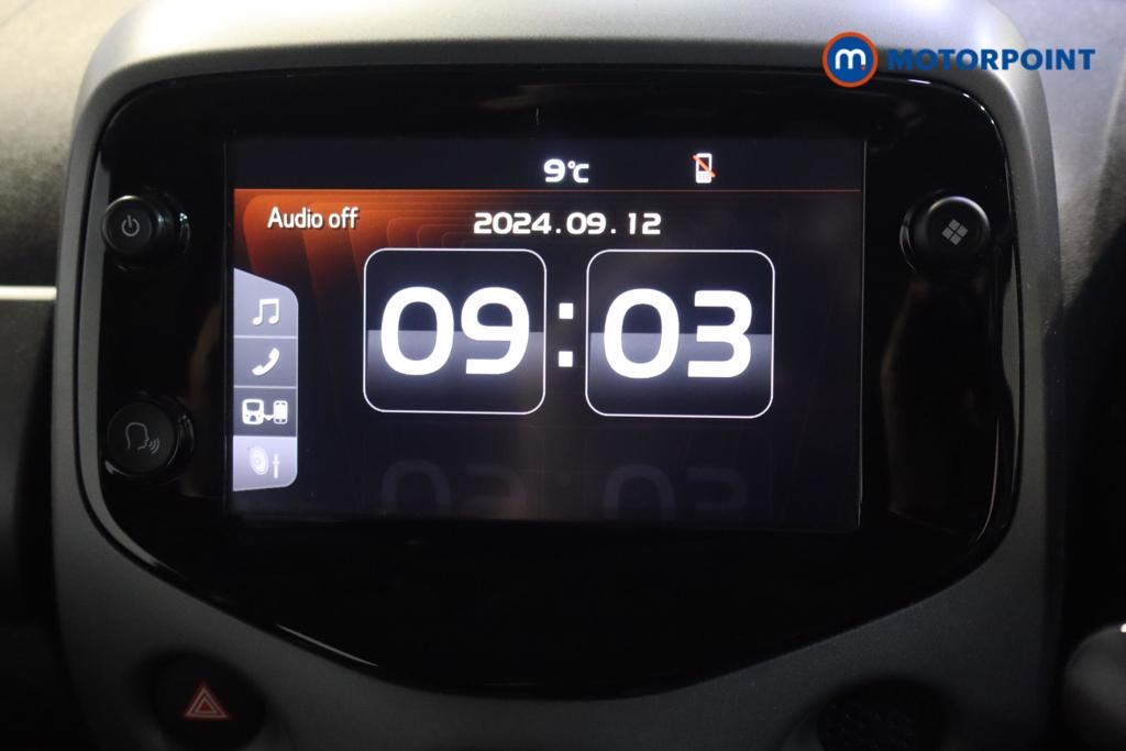 Toyota Aygo X-Play Automatic Petrol Hatchback - Stock Number (1481362) - 6th supplementary image