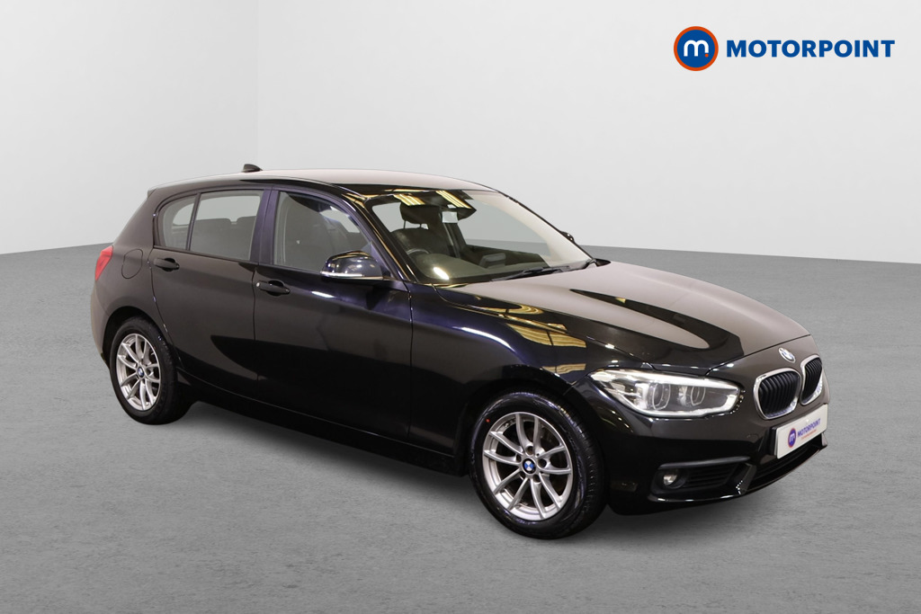 BMW 1 Series Se Business Manual Petrol Hatchback - Stock Number (1478651) - Drivers side front corner