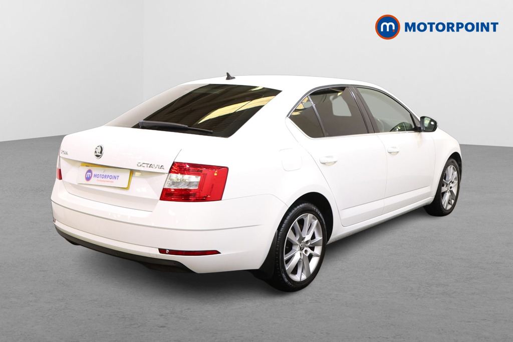 Skoda Octavia Se Technology Manual Petrol Hatchback - Stock Number (1480618) - Drivers side rear corner