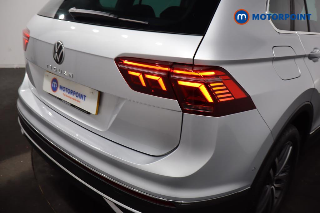 Volkswagen Tiguan Elegance Automatic Petrol SUV - Stock Number (1481271) - 30th supplementary image