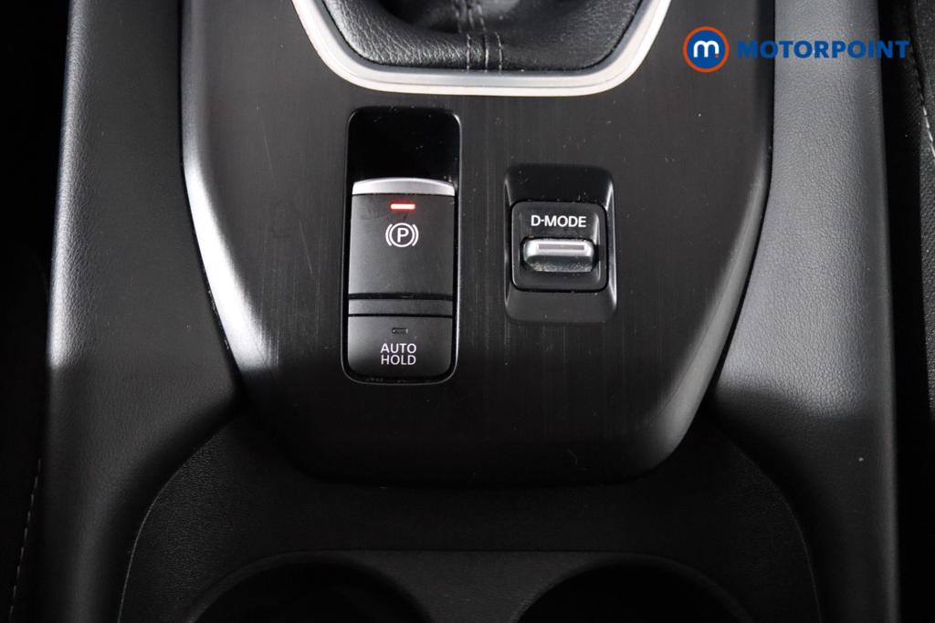 Nissan Qashqai N-Connecta Manual Petrol SUV - Stock Number (1479091) - 17th supplementary image