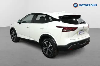 Nissan Qashqai N-Connecta Manual Petrol SUV - Stock Number (1479091) - Passenger side rear corner