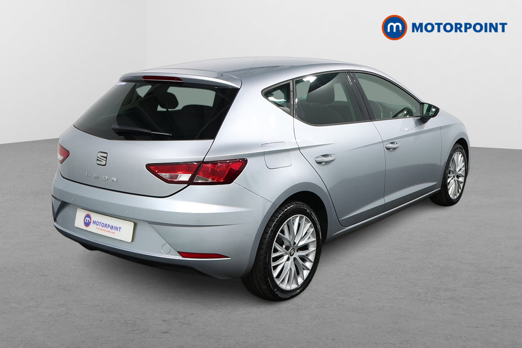 Seat Leon Se Dynamic Manual Petrol Hatchback - Stock Number (1472711) - Drivers side rear corner