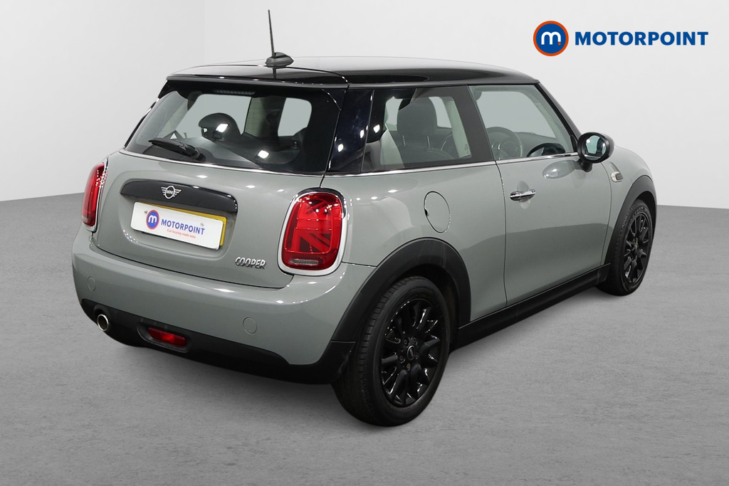 Mini Hatchback Cooper Classic Manual Petrol Hatchback - Stock Number (1480193) - Drivers side rear corner