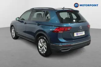 Volkswagen Tiguan Life Manual Diesel SUV - Stock Number (1480903) - Passenger side rear corner