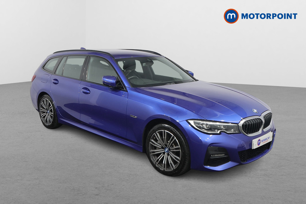 BMW 3 Series M Sport Automatic Petrol Plug-In Hybrid Estate - Stock Number (1481027) - Drivers side front corner