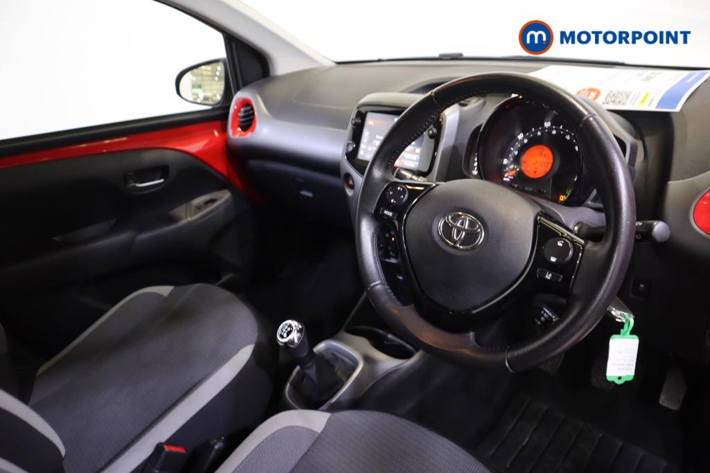 Toyota Aygo X-Play Manual Petrol Hatchback - Stock Number (1481816) - 1st supplementary image