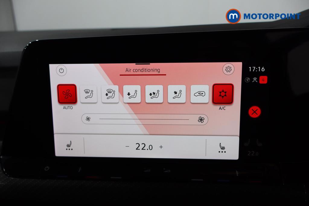 Volkswagen Golf R-Line Manual Petrol Hatchback - Stock Number (1482713) - 9th supplementary image