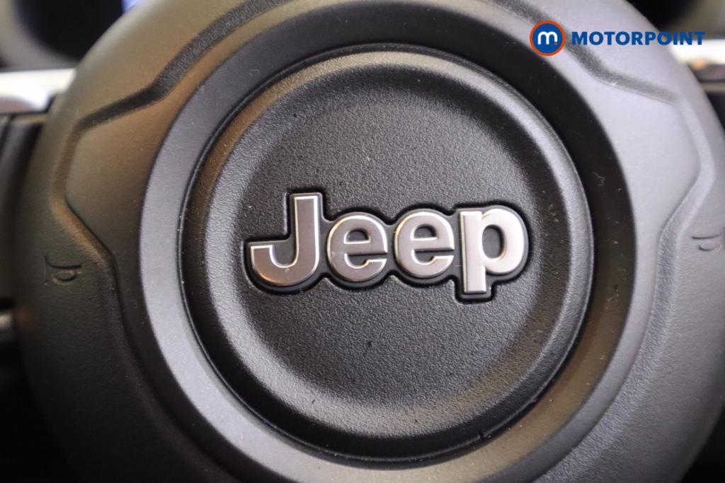 Jeep Avenger Altitude Manual Petrol SUV - Stock Number (1482890) - 16th supplementary image