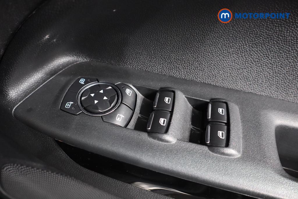 Ford Ecosport Titanium Manual Petrol SUV - Stock Number (1466841) - 19th supplementary image