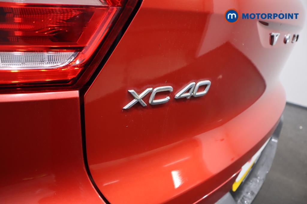 Volvo Xc40 R Design Manual Petrol SUV - Stock Number (1476984) - 39th supplementary image