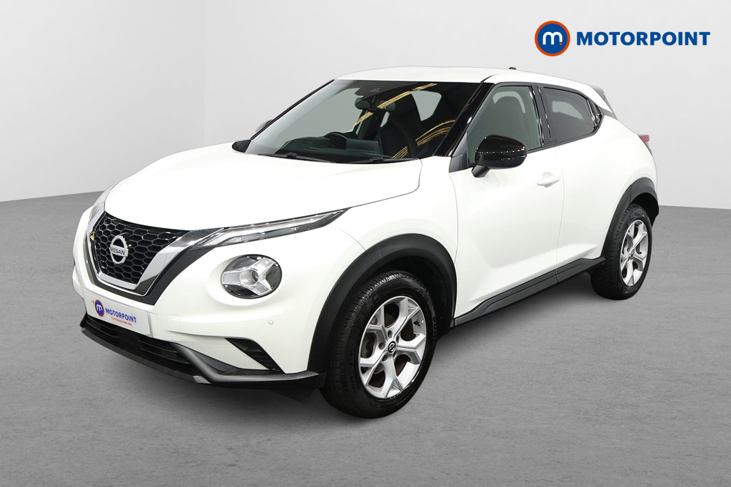 Nissan Juke N-Connecta Automatic Petrol SUV - Stock Number (1477123) - Passenger side front corner