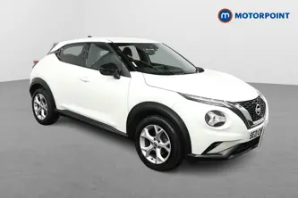 Nissan Juke N-Connecta Automatic Petrol SUV - Stock Number (1477123) - Drivers side front corner