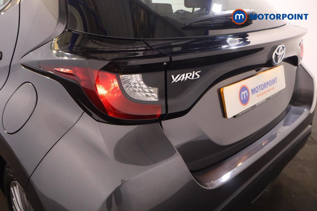 Toyota Yaris Icon Automatic Petrol-Electric Hybrid Hatchback - Stock Number (1478170) - 18th supplementary image