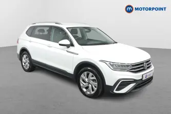 Volkswagen Tiguan Allspace Life Automatic Petrol SUV - Stock Number (1479377) - Drivers side front corner