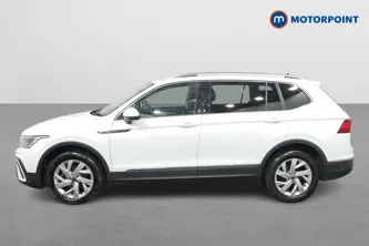 Volkswagen Tiguan Allspace Life Automatic Petrol SUV - Stock Number (1479377) - Passenger side