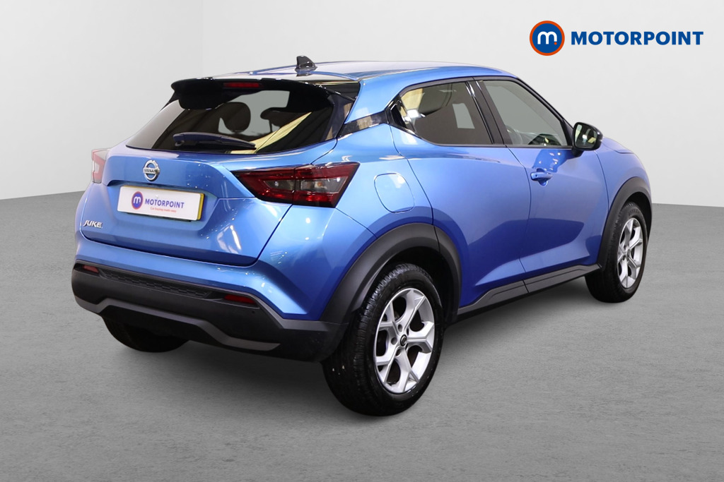 Nissan Juke N-Connecta Manual Petrol SUV - Stock Number (1480142) - Drivers side rear corner