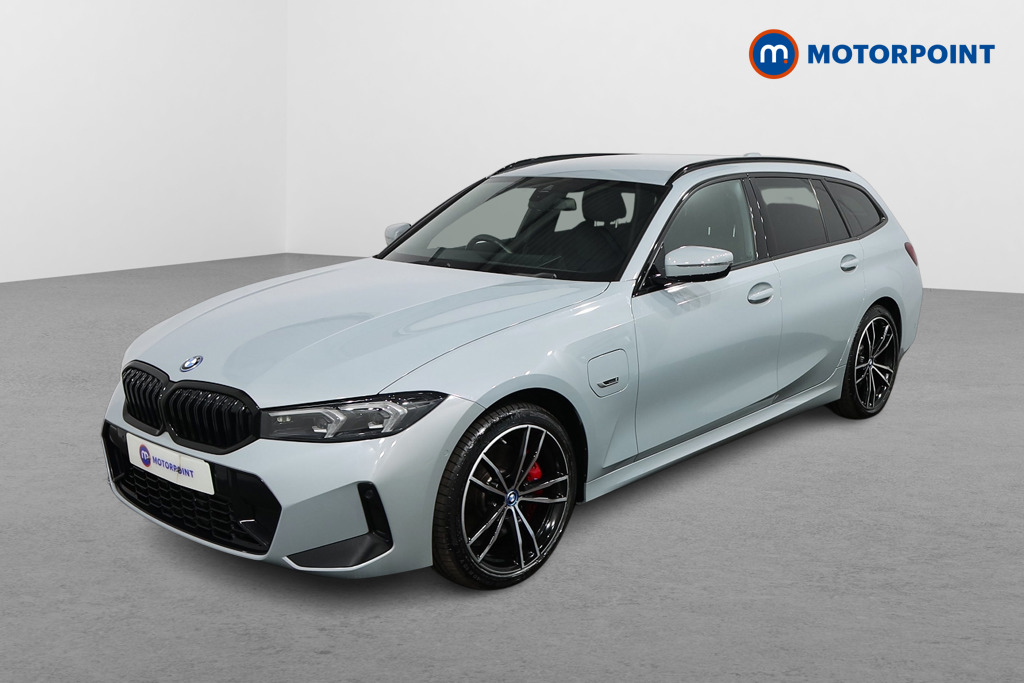 BMW 3 Series M Sport Automatic Petrol Plug-In Hybrid Estate - Stock Number (1481238) - Passenger side front corner