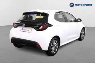 Toyota Yaris Icon Automatic Petrol-Electric Hybrid Hatchback - Stock Number (1481333) - Drivers side rear corner