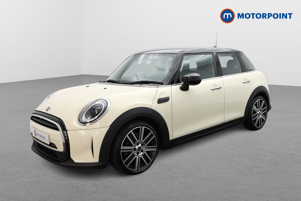 Mini Hatchback Cooper Exclusive Manual Petrol Hatchback - Stock Number (1481675) - Passenger side front corner