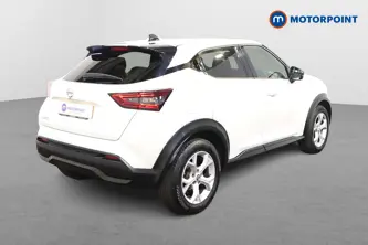 Nissan Juke N-Connecta Manual Petrol SUV - Stock Number (1482026) - Drivers side rear corner