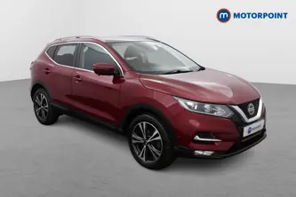 Nissan Qashqai N-Connecta Manual Petrol SUV - Stock Number (1474569) - Drivers side front corner