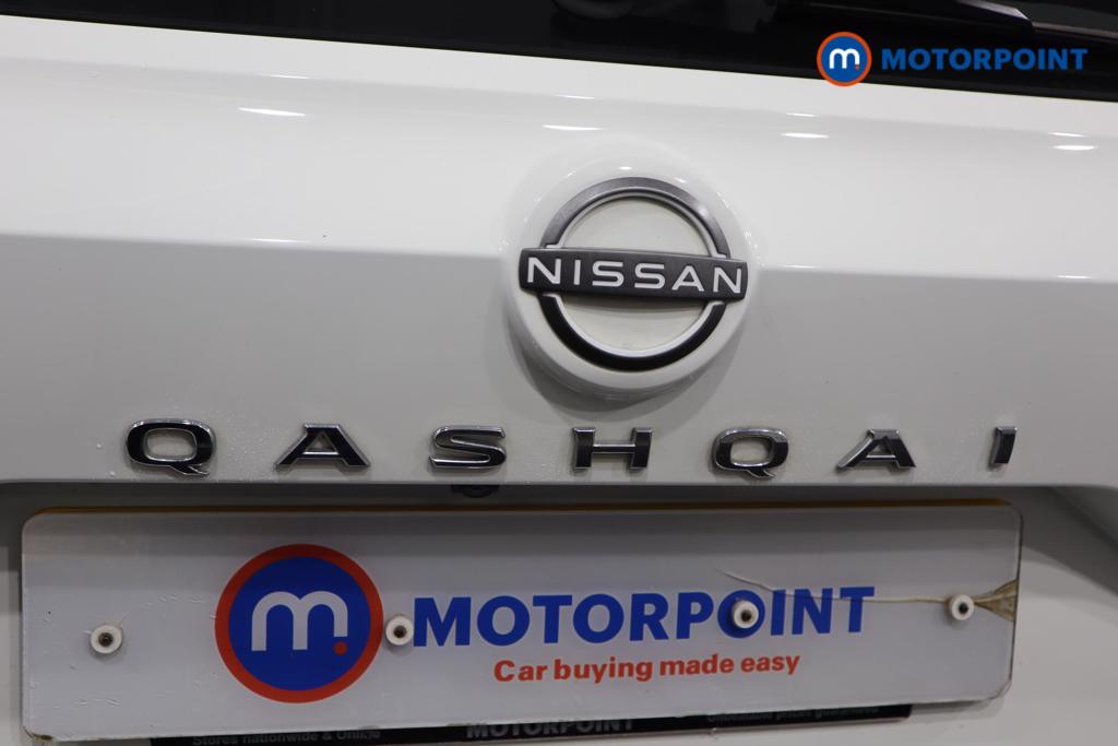 Nissan Qashqai Acenta Premium Automatic Petrol SUV - Stock Number (1479689) - 39th supplementary image