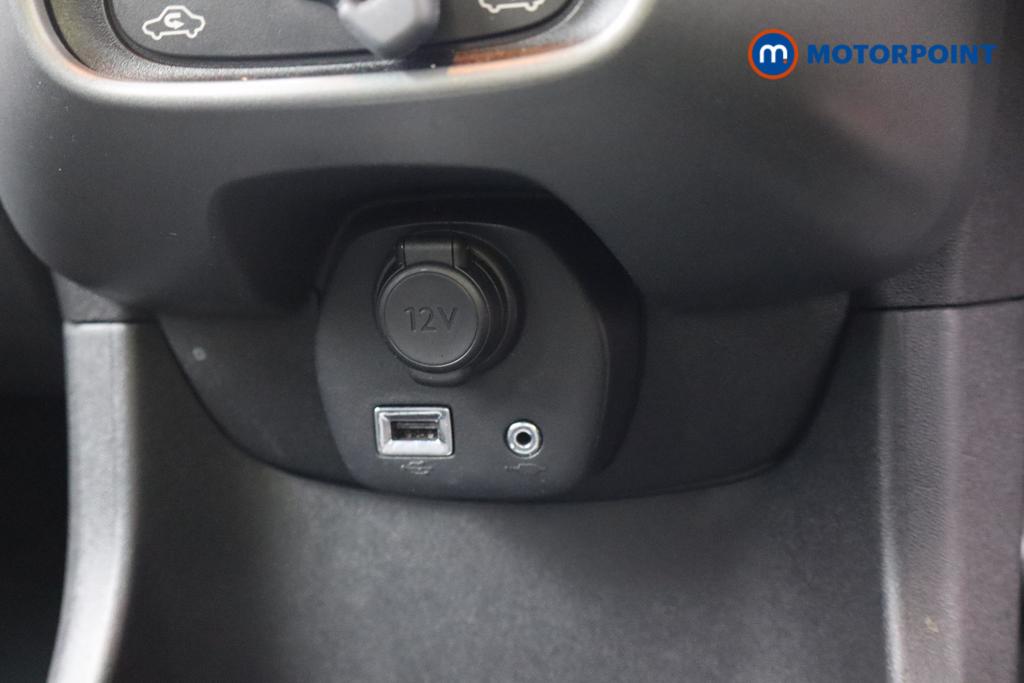 Toyota Aygo X-Play Manual Petrol Hatchback - Stock Number (1481792) - 6th supplementary image