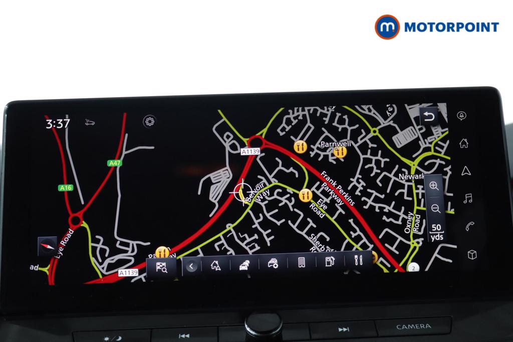 Nissan Qashqai N-Connecta Automatic Petrol SUV - Stock Number (1481949) - 2nd supplementary image