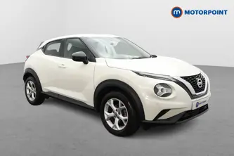 Nissan Juke N-Connecta Automatic Petrol SUV - Stock Number (1482016) - Drivers side front corner