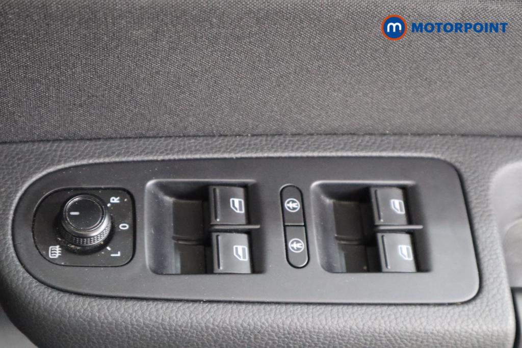 Volkswagen Sharan SE Manual Diesel People Carrier - Stock Number (1469570) - 14th supplementary image